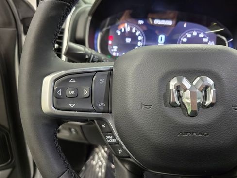Used 2025 RAM 1500 Big Horn RWD image 20