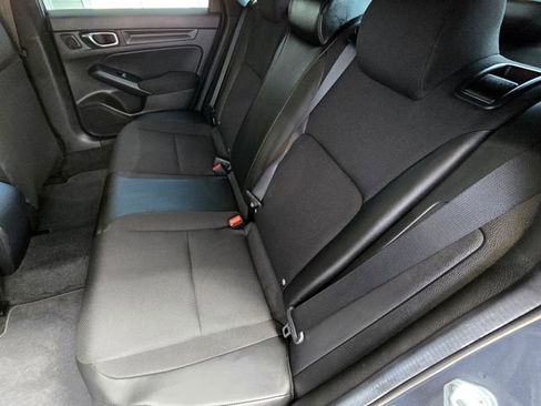Used 2025 Honda Civic Sport image 17