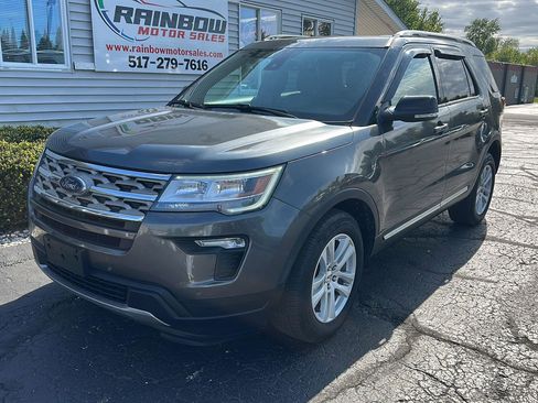 Used 2018 Ford Explorer XLT w/ Equipment Group 202A AWD/4WD image 1
