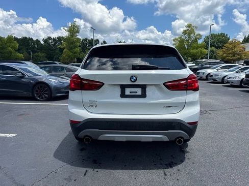 Used 2019 BMW X1 xDrive28i w/ Convenience Package AWD/4WD image 4