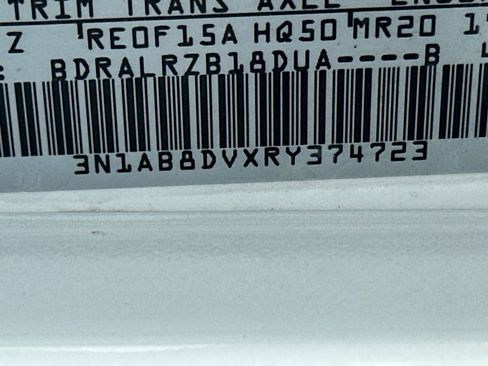 Used 2024 Nissan Sentra SR image 32