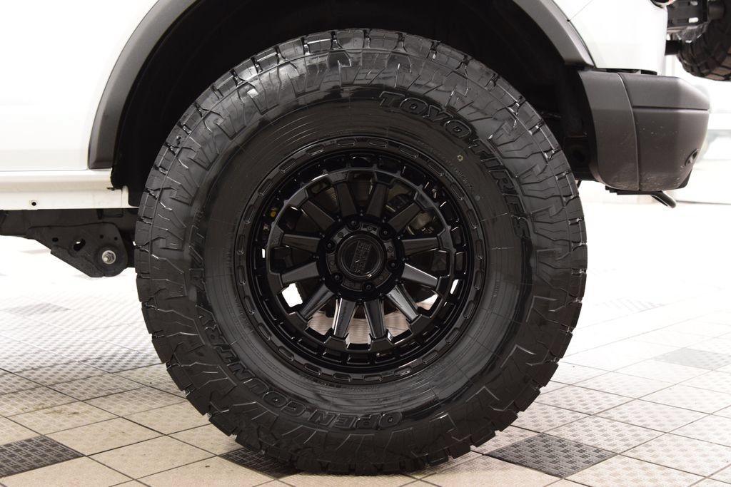 Used 2024 Ford Bronco Badlands AWD/4WD image 23