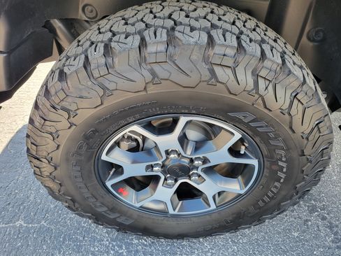 Used 2021 Jeep Wrangler Rubicon AWD/4WD image 33