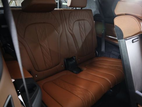 Used 2026 BMW X7 M60i image 61