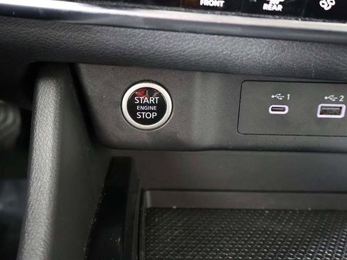 Used 2023 Nissan Rogue SV image 33