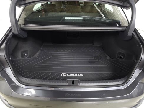 Used 2025 Lexus ES 350 Premium image 7