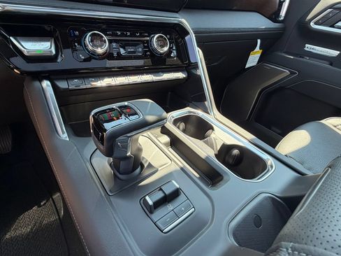 New 2026 GMC Sierra 1500 Denali AWD/4WD image 42