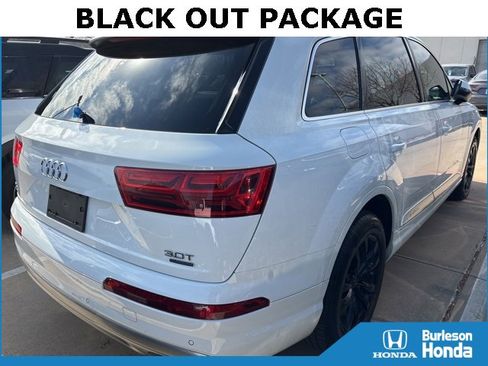 Used 2018 Audi Q7 3.0T Premium Plus image 4