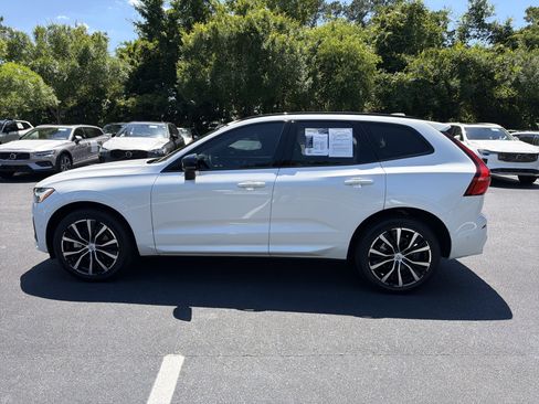 Certified 2023 Volvo XC60 B5 Ultimate w/ Protection Package Premier FWD image 43