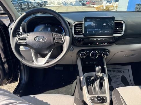 Certified 2026 Hyundai Venue SEL image 22