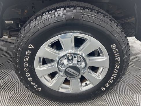 Used 2020 Ford F250 Platinum w/ Snow Plow Prep Package image 9