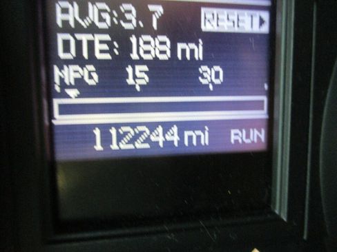 Used 2014 Chrysler Town & Country Touring FWD image 31