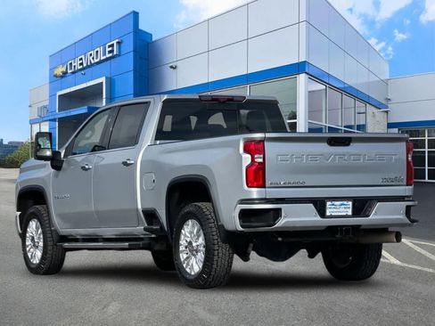 Used 2023 Chevrolet Silverado 2500 High Country AWD/4WD image 6