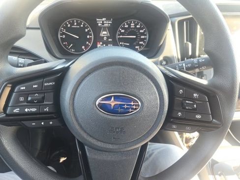 Used 2026 Subaru Crosstrek 2.5i Premium AWD/4WD image 8