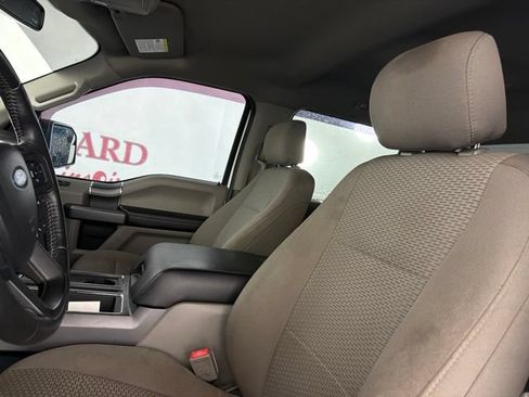 Used 2018 Ford F150 XLT w/ Equipment Group 302A Luxury AWD/4WD image 11