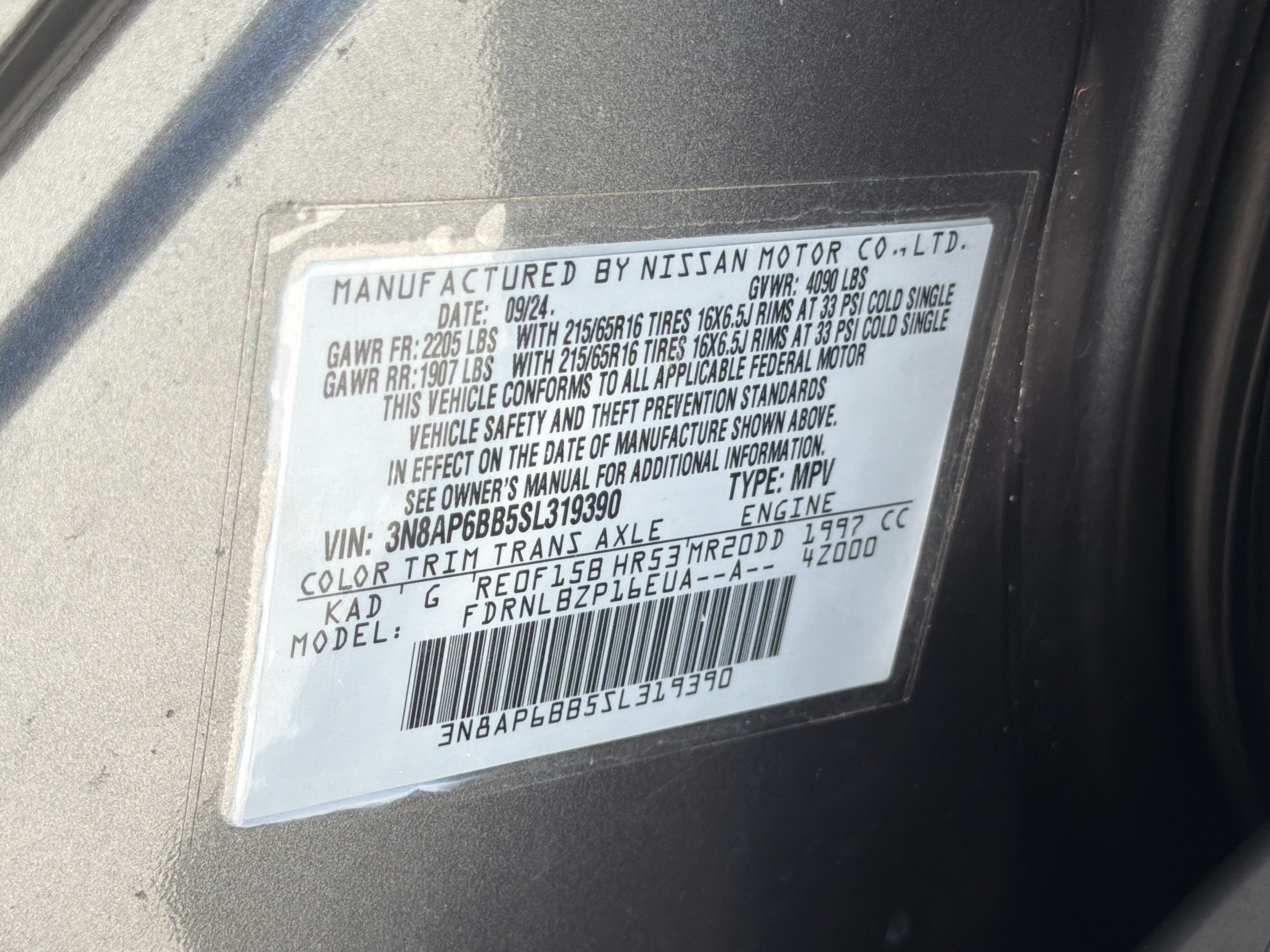 Used 2025 Nissan Kicks S AWD/4WD image 33