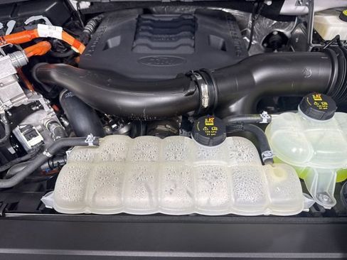 Used 2023 Ford F150 XLT w/ Equipment Group 302A High AWD/4WD image 9