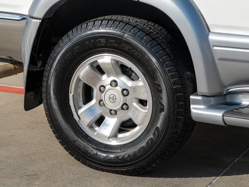 Used 1998 Toyota 4Runner Limited image 44