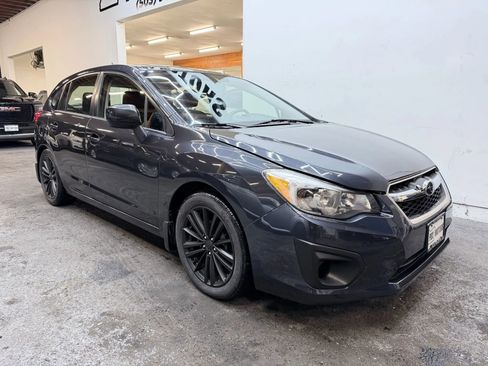 Used 2013 Subaru Impreza 2.0i Premium image 2