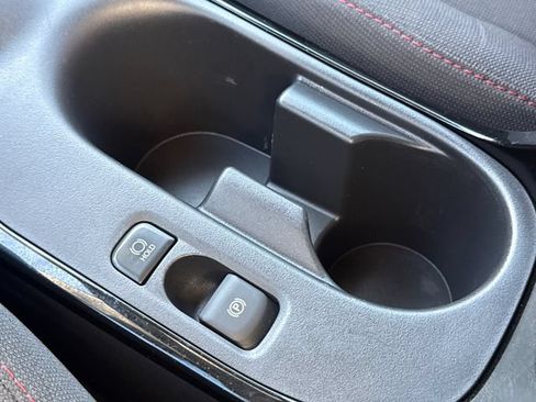 Used 2025 Toyota Corolla SE FWD image 28
