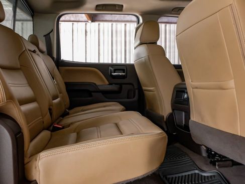 Used 2019 GMC Sierra 3500 Denali w/ Duramax Plus Package AWD/4WD image 33