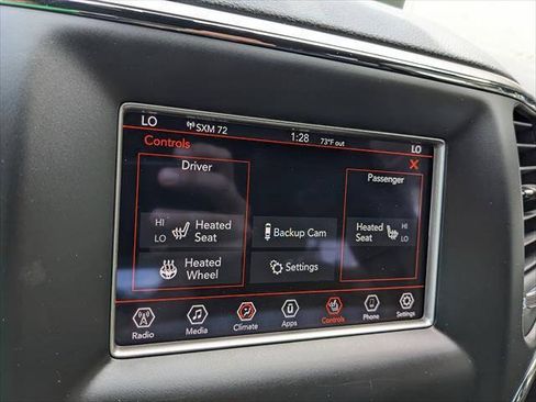 Used 2019 Jeep Grand Cherokee Laredo w/ Security & Convenience Group AWD/4WD image 27