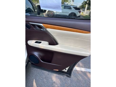 Used 2016 Lexus RX 350 AWD w/ Premium Package image 8