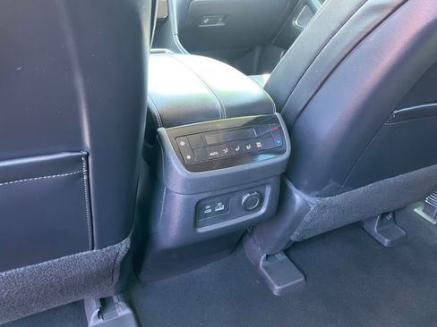 Used 2023 INFINITI QX60 Luxe w/ Performance Audio Package AWD/4WD image 9