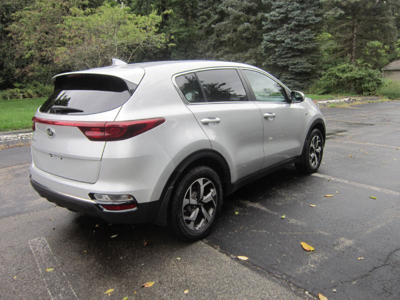 Used 2020 Kia Sportage LX AWD/4WD image 5