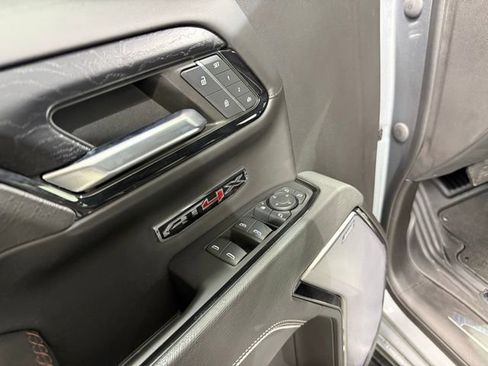 Used 2023 GMC Sierra 1500 AT4X image 11