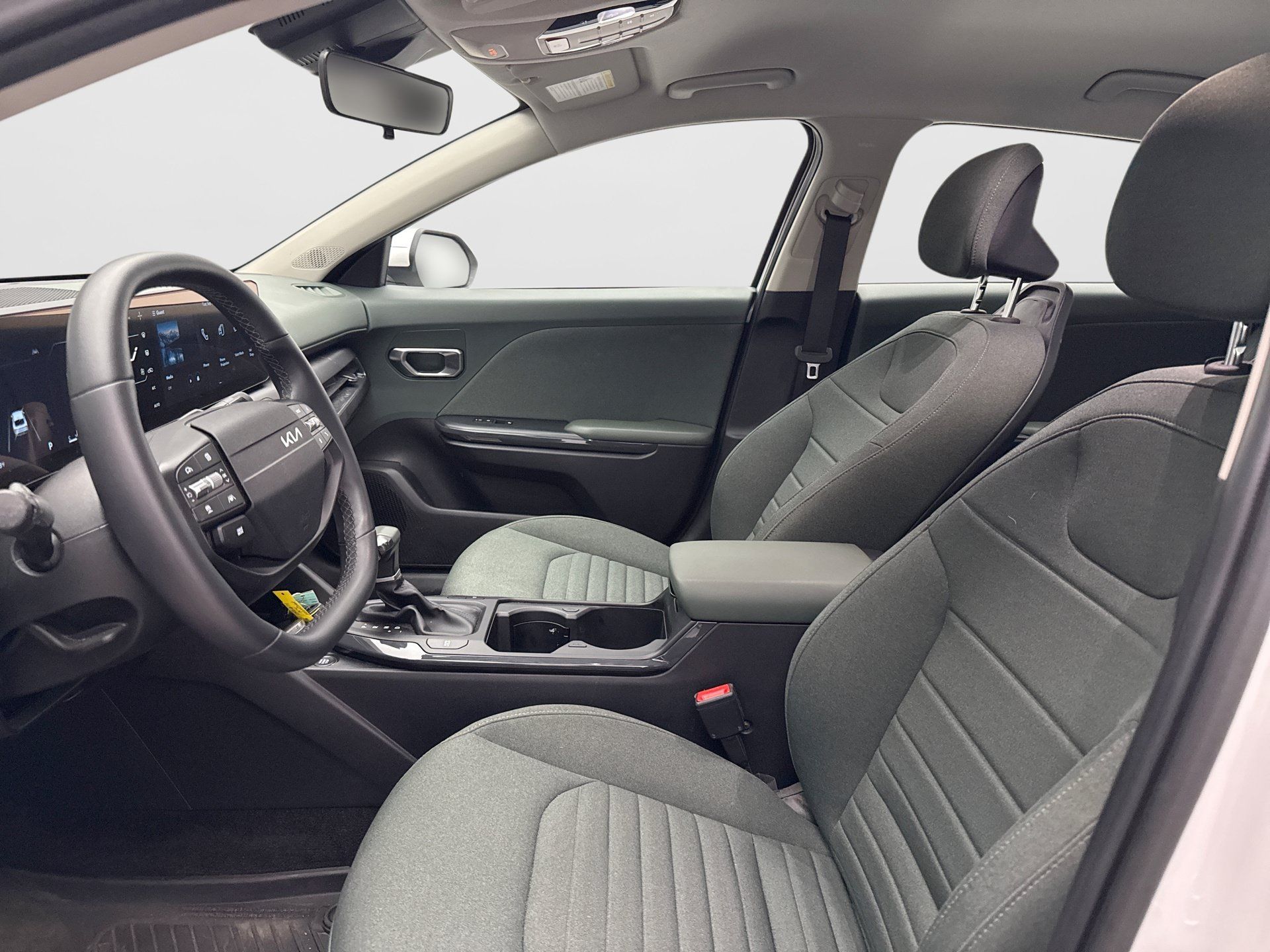 Used 2025 Kia K4 EX FWD image 9