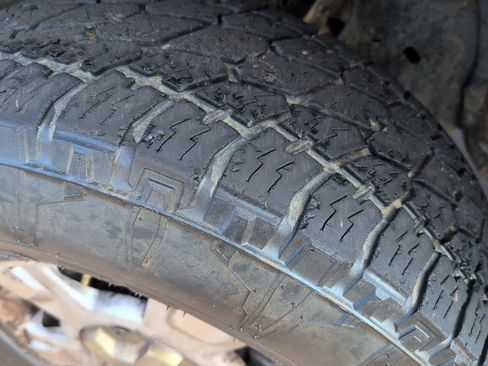 Used 2010 Ford F150 XLT AWD/4WD image 10