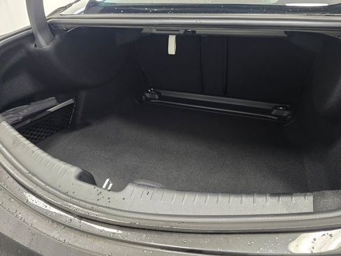 Used 2025 Mercedes-Benz CLE 300 4MATIC Coupe image 21