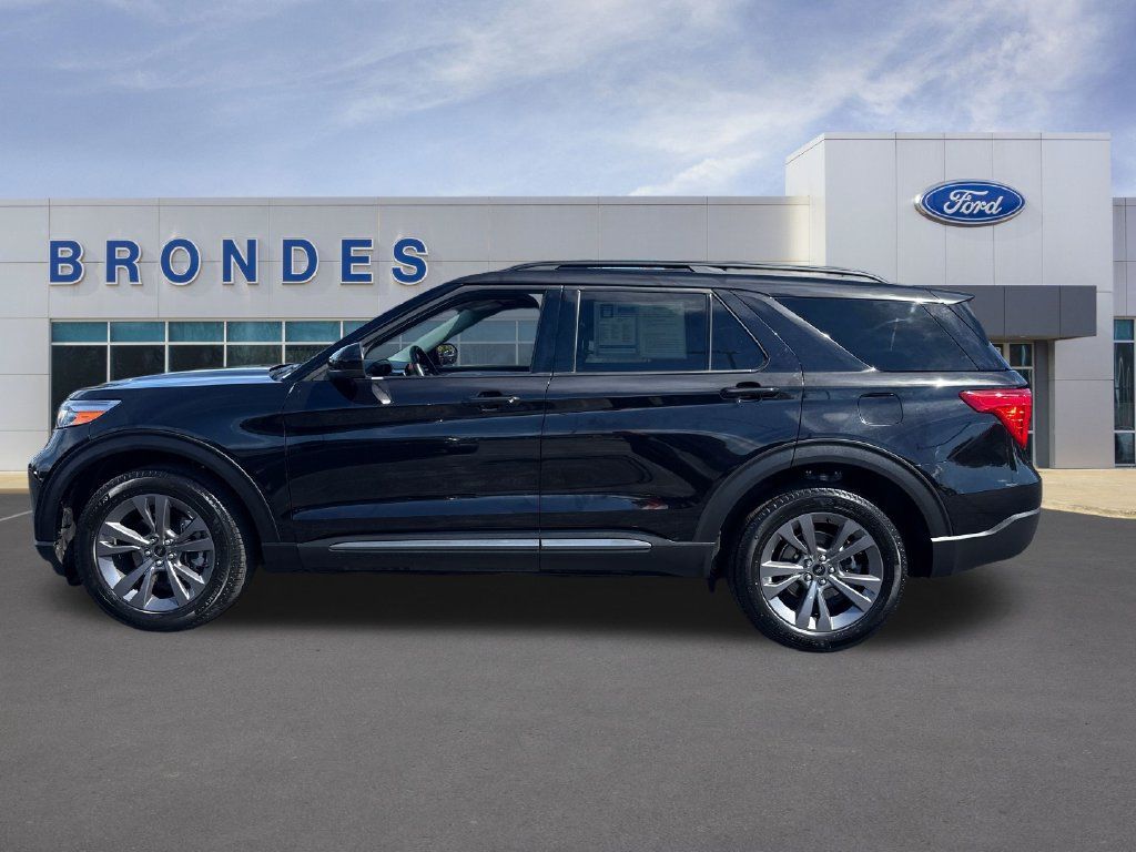 Used 2024 Ford Explorer XLT w/ Equipment Group 202A AWD/4WD 360° Tour