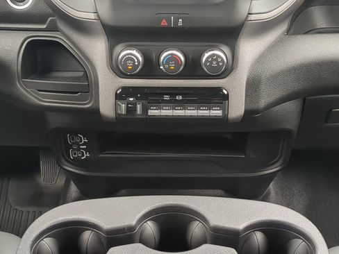 Used 2020 RAM 5500 Tradesman w/ Max Tow Package image 17