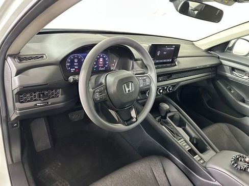 Used 2025 Honda Accord LX image 13