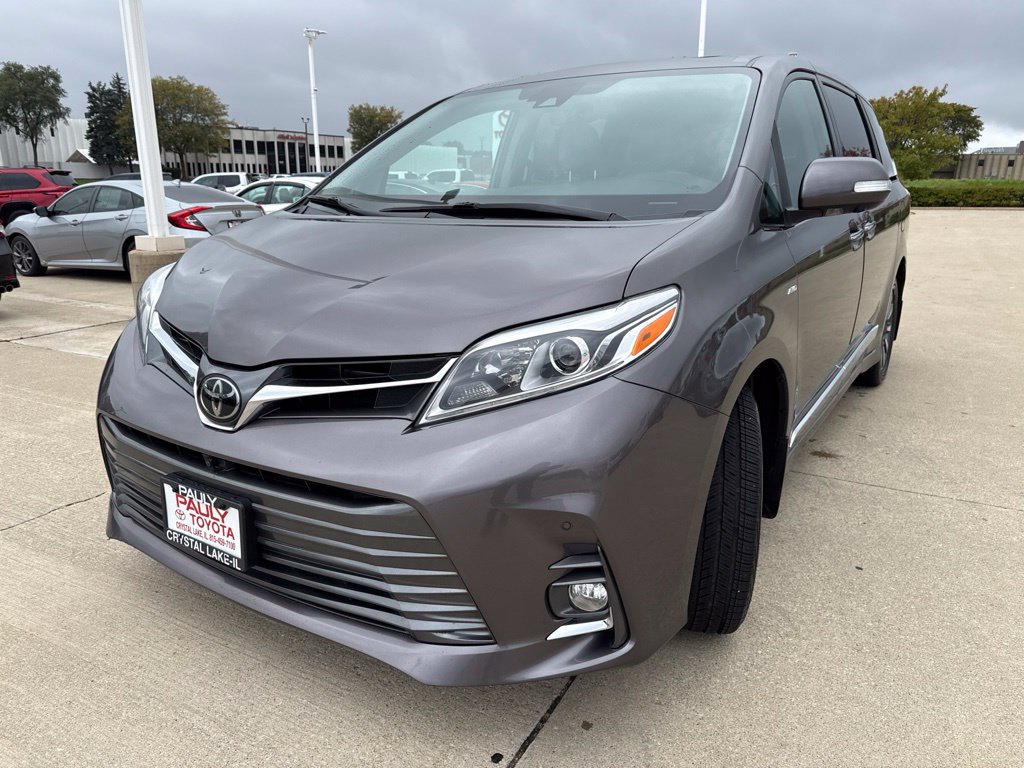 Used 2020 Toyota Sienna Limited Premium AWD/4WD image 6