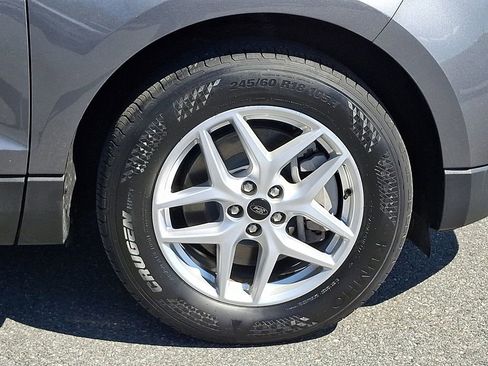 Certified 2024 Ford Edge SEL image 8