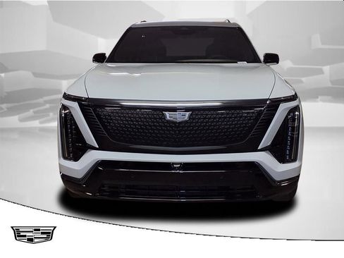 New 2026 Cadillac Vistiq Sport AWD/4WD image 2