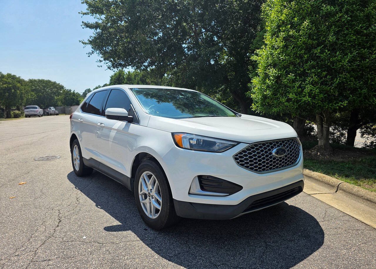 Used 2023 Ford Edge SEL AWD/4WD image 7