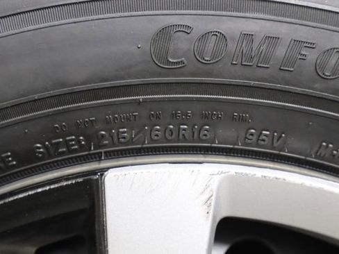 Used 2022 Honda Civic LX image 34
