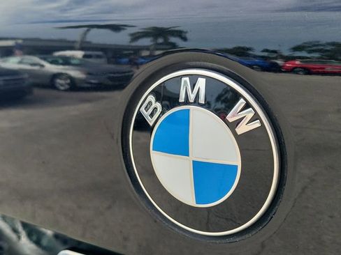 Used 2022 BMW X5 M50i w/ Premium Package image 8