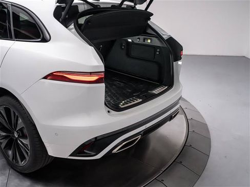 New 2026 Jaguar F-PACE R-Dynamic S AWD/4WD image 31