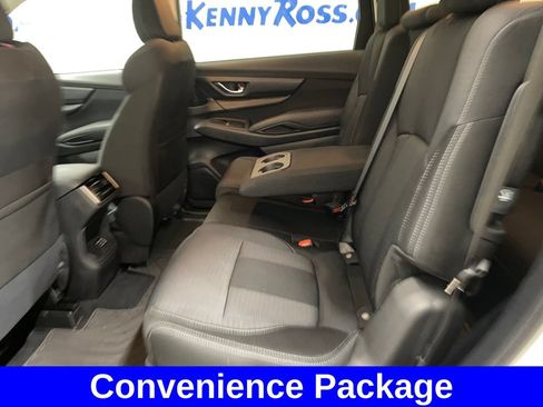 Certified 2023 Subaru Ascent Premium w/ Convenience Package AWD/4WD image 12