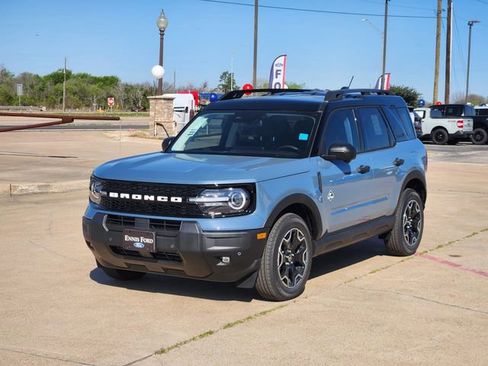 New 2026 Ford Bronco Sport Outer Banks w/ Outer Banks Tech Package+ image 3