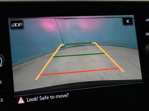 Used 2023 Volkswagen Atlas Cross Sport SE w/ Panoramic Sunroof Package image 13