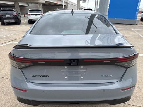 Used 2024 Honda Accord EX-L image 3