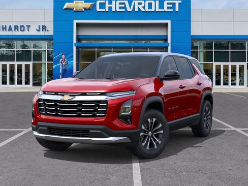 New 2026 Chevrolet Equinox LT w/ Safety and Technology Package FWD image 8