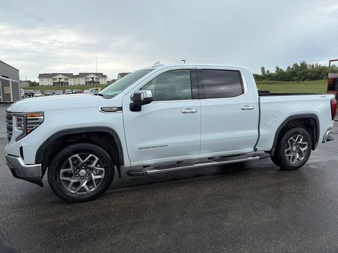 Used 2026 GMC Sierra 1500 SLT w/ SLT Premium Package AWD/4WD image 1