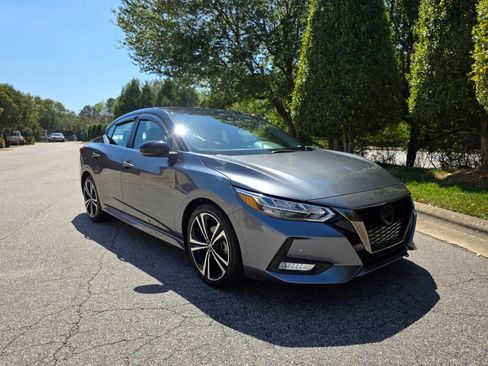 Used 2020 Nissan Sentra SR image 7